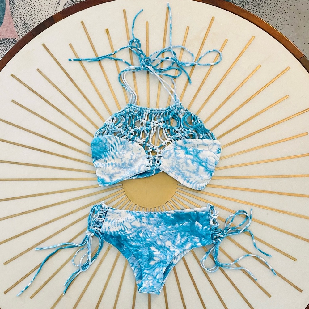 NWOT Mikoh Bikini Set in Whitewater Fiji print